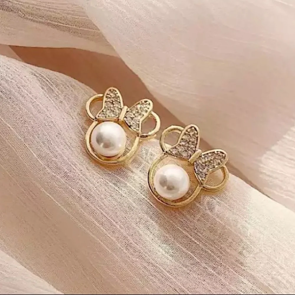 "Love You For Ears & Ears" Minnie Mouse Disney Gold Diamond Pearl Cute Earrings